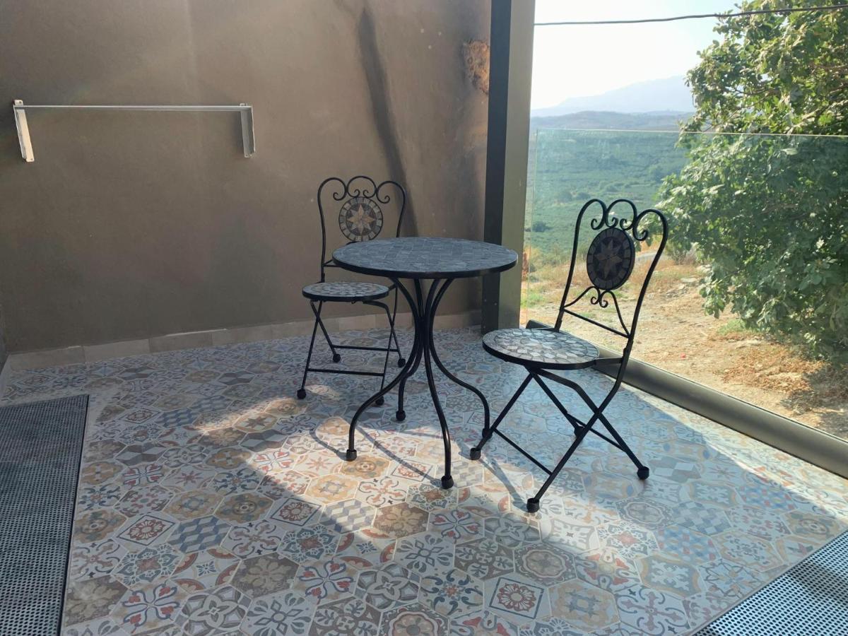 King Crimson Luxury Apartments Μαραθοκεφάλα Εξωτερικό φωτογραφία
