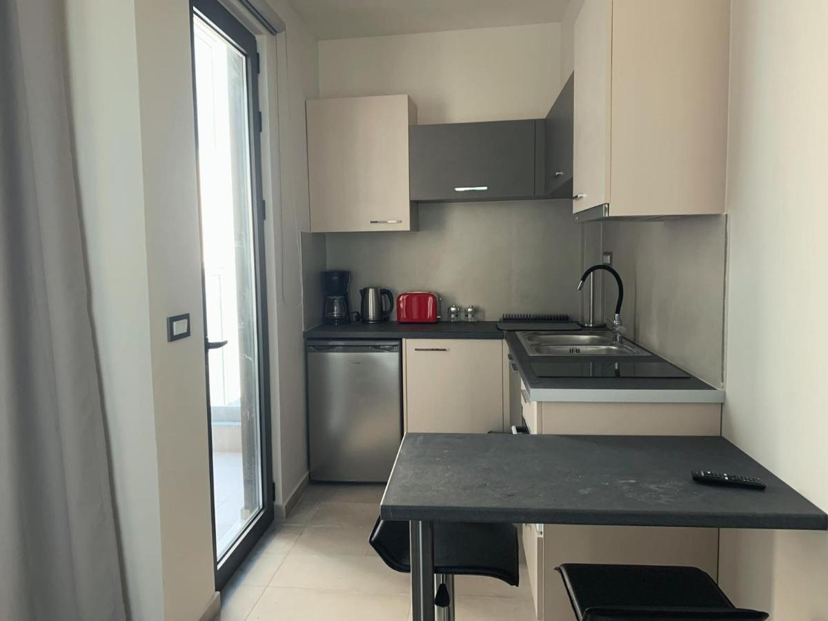 King Crimson Luxury Apartments Μαραθοκεφάλα Εξωτερικό φωτογραφία