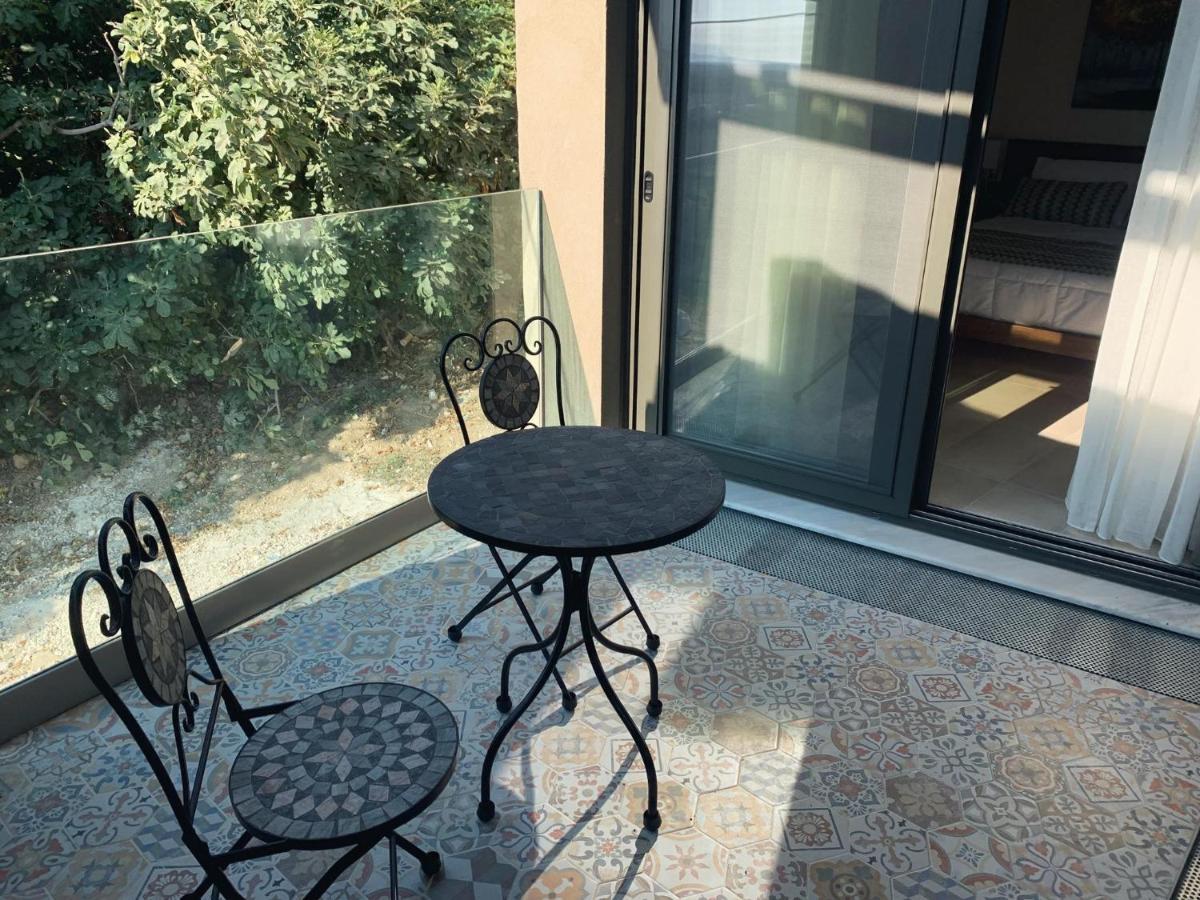 King Crimson Luxury Apartments Μαραθοκεφάλα Εξωτερικό φωτογραφία